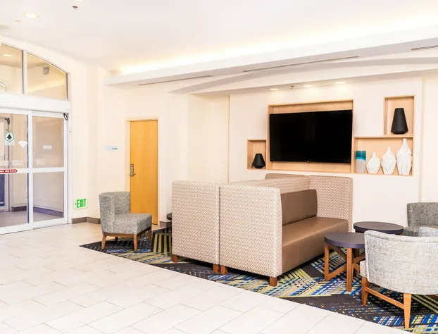 Holiday Inn Express & Suites Las Vegas SW - Spring Valley by IHG hotel detail image 3