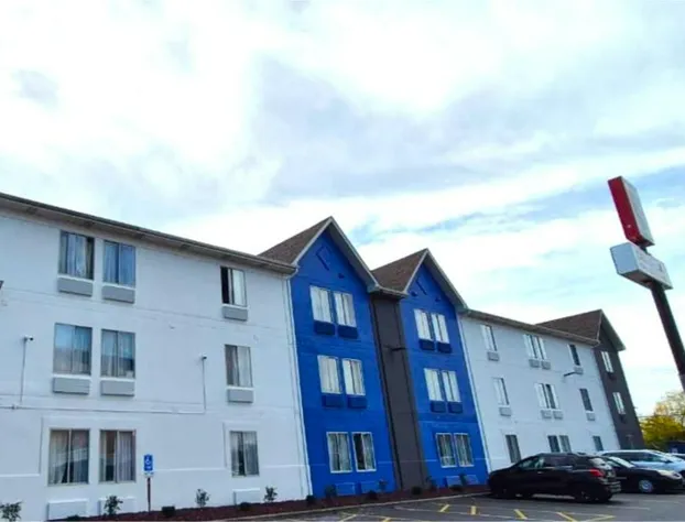 Kings Inn By OYO Calumet Park I-57 hotel detail image 1