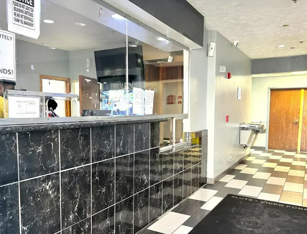 Kings Inn By OYO Calumet Park I-57 hotel detail image 4