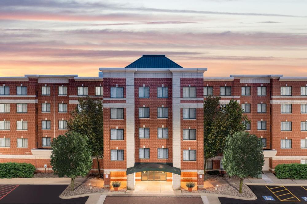 Residence Inn by Marriott Chicago Oak Brook hotel hero