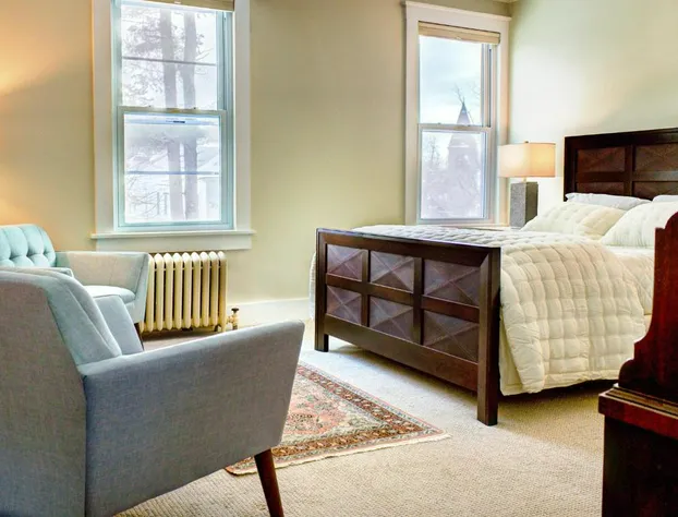 Gateways Inn & Restaurant hotel detail image 3