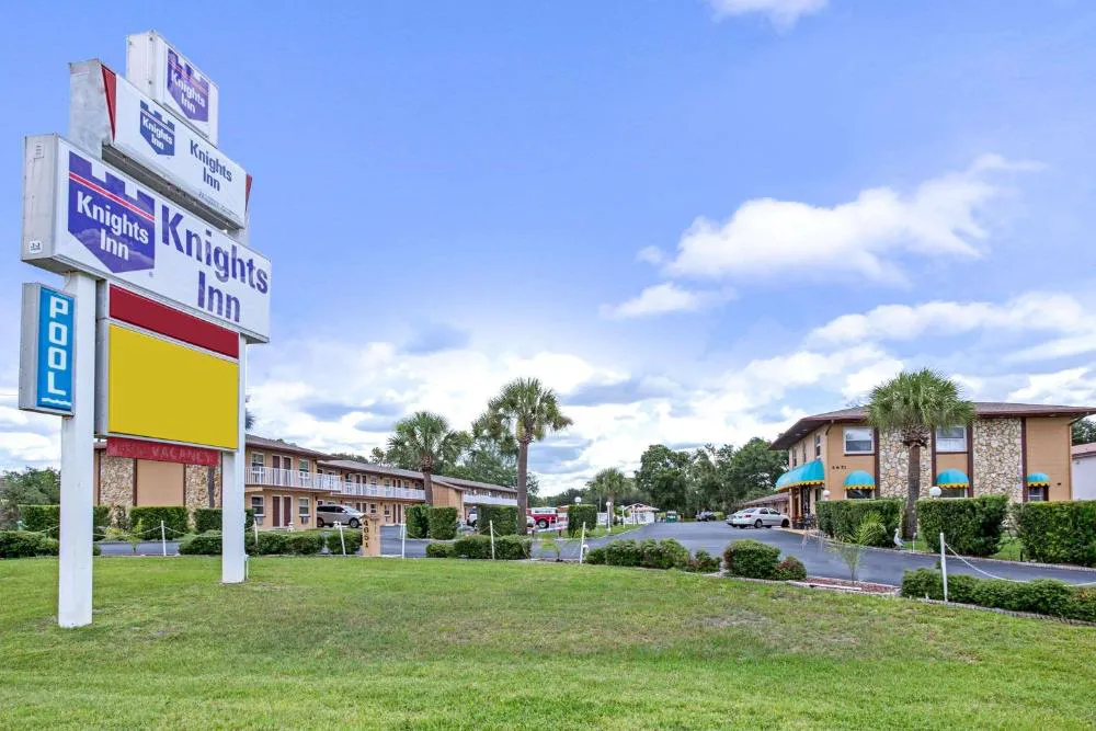 Knights Inn Kissimmee hotel hero