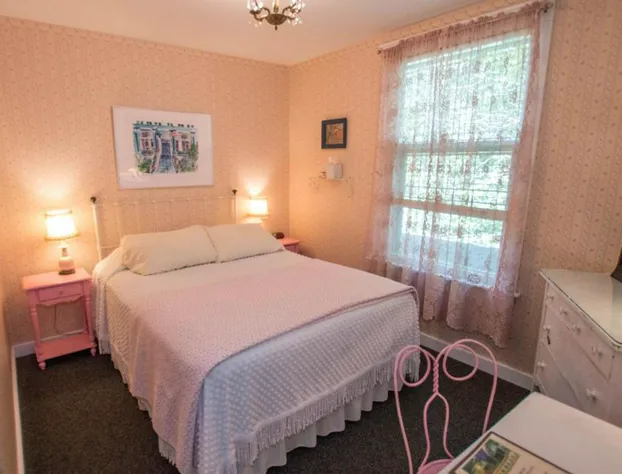 Terrace Inn and 1911 Restaurant hotel detail image 4