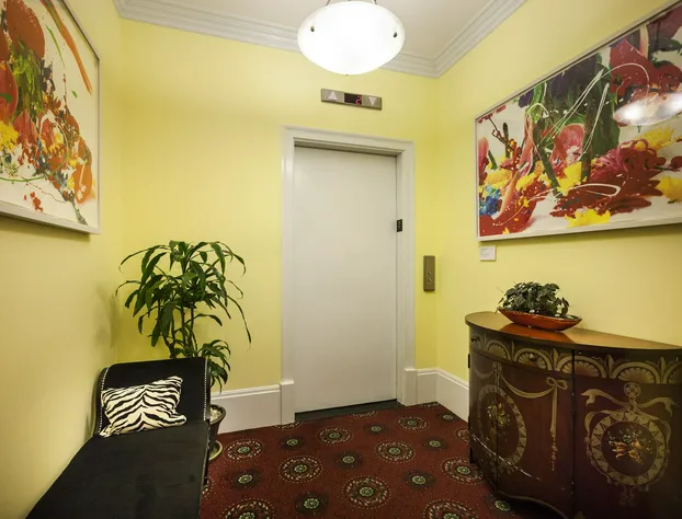 LHotel Montreal hotel detail image 3