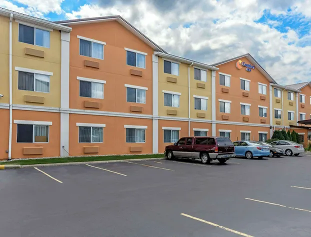 Comfort Inn Gurnee near Six Flags hotel detail image 1