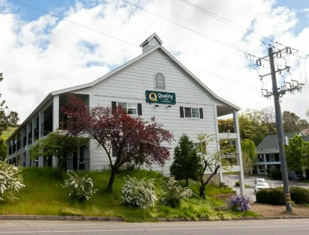 Quality Inn Yosemite Valley Gateway hotel detail image 4