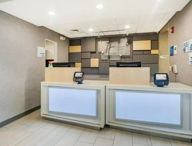 Holiday Inn Express Hotel & Suites Orlando - Apopka by IHG hotel detail image 1