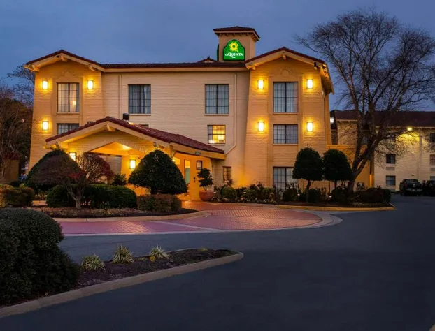 La Quinta Inn by Wyndham Norfolk Virginia Beach hotel detail image 2