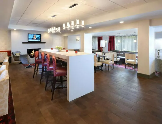Hampton Inn Raleigh-Capital Blvd. North hotel detail image 3