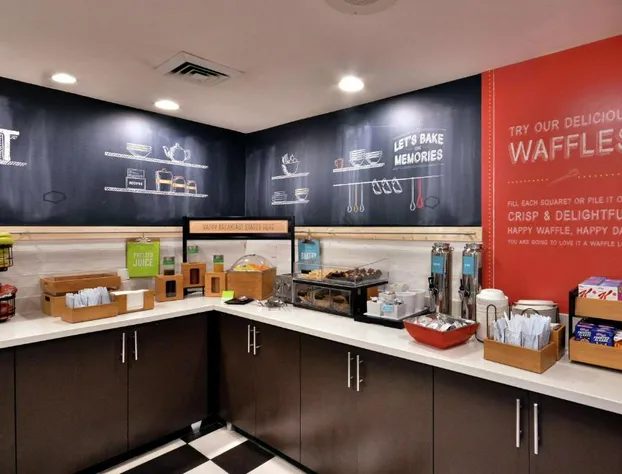 Hampton Inn Raleigh-Capital Blvd. North hotel detail image 4