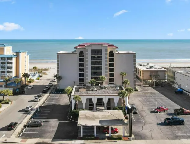 Ocean Crest Inn and Suites hotel detail image 4