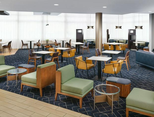 Courtyard by Marriott Los Angeles Woodland Hills hotel detail image 3
