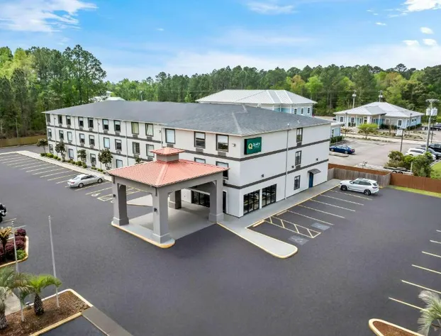 Quality Inn & Suites Biloxi - Ocean Springs hotel detail image 3