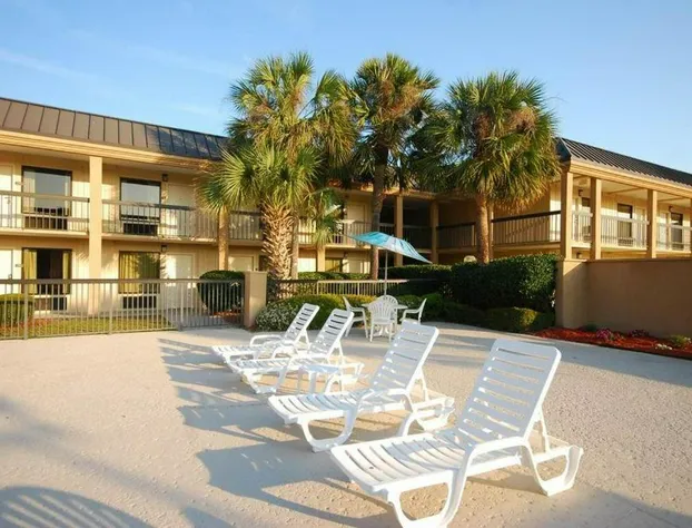 Ramada by Wyndham Savannah Gateway hotel detail image 1