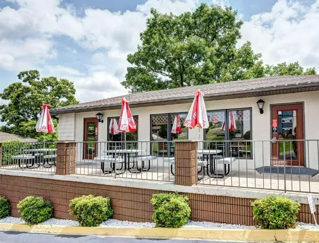 Quality Inn West-Branson Theatre District hotel detail image 1