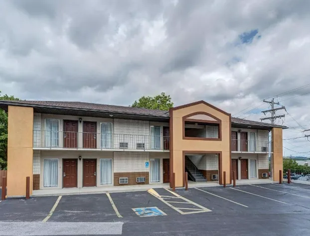 Quality Inn West-Branson Theatre District hotel detail image 3