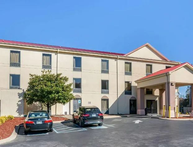 Econo Lodge Lookout Mountain hotel detail image 1