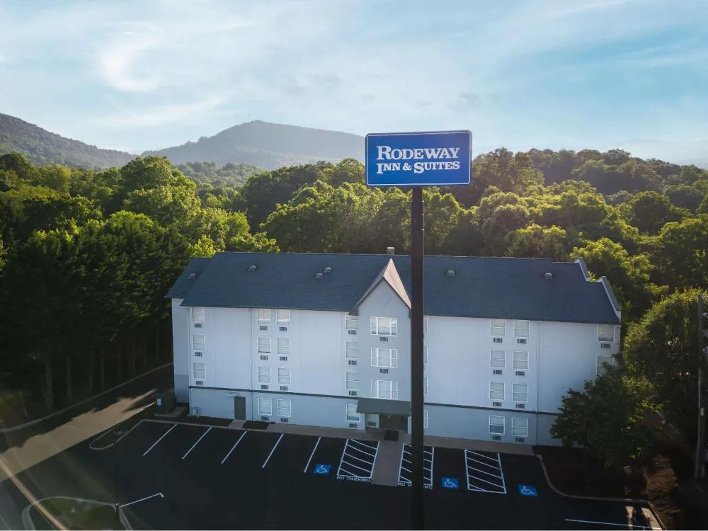 Rodeway Inn & Suites near Outlet Mall - Asheville hotel hero