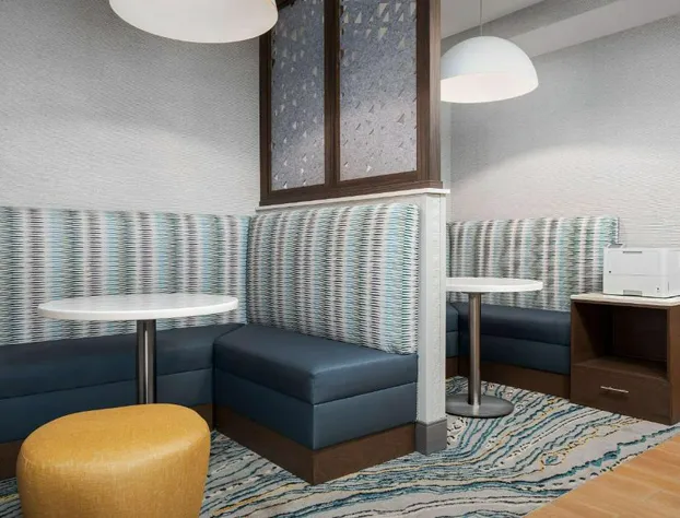 Hampton Inn & Suites ATL-Six Flags hotel detail image 2