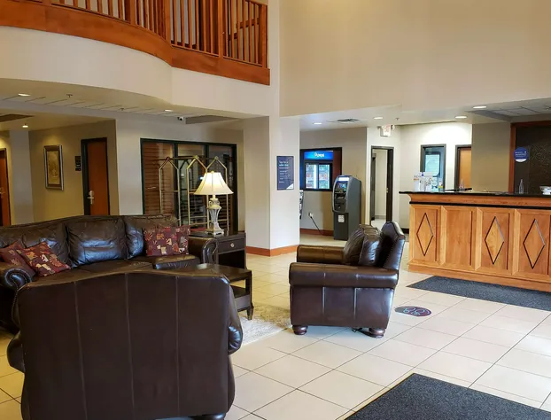 Wingate by Wyndham Coon Rapids hotel detail image 2