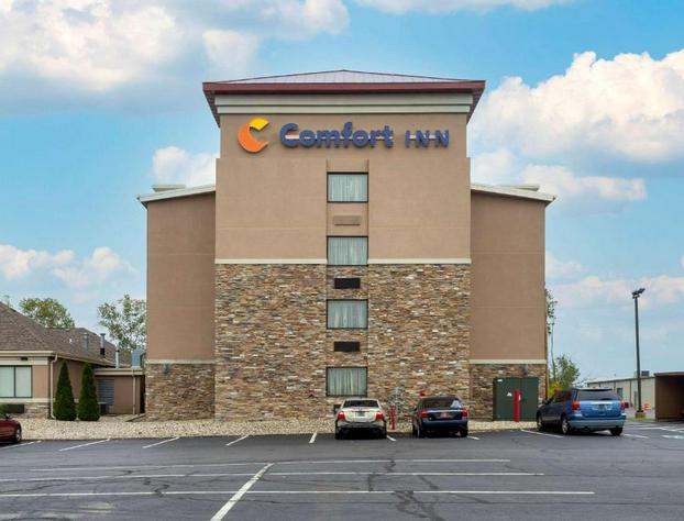 Comfort Inn Hammond I-94 hotel detail image 1