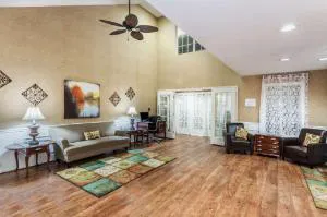 Baymont by Wyndham Valdosta at Valdosta Mall hotel detail image 1