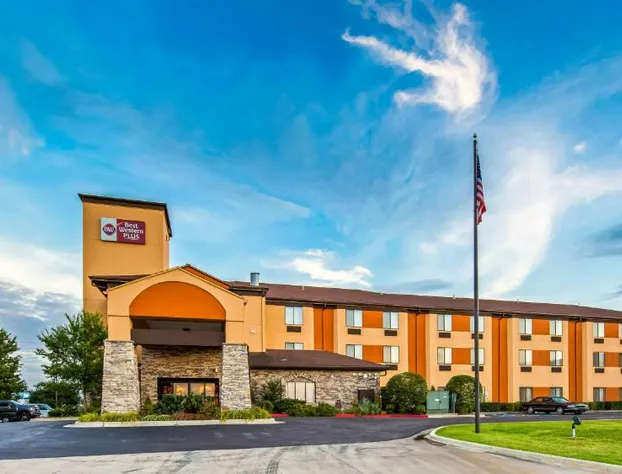 Best Western Plus Woodland Hills Hotel & Suites hotel detail image 1