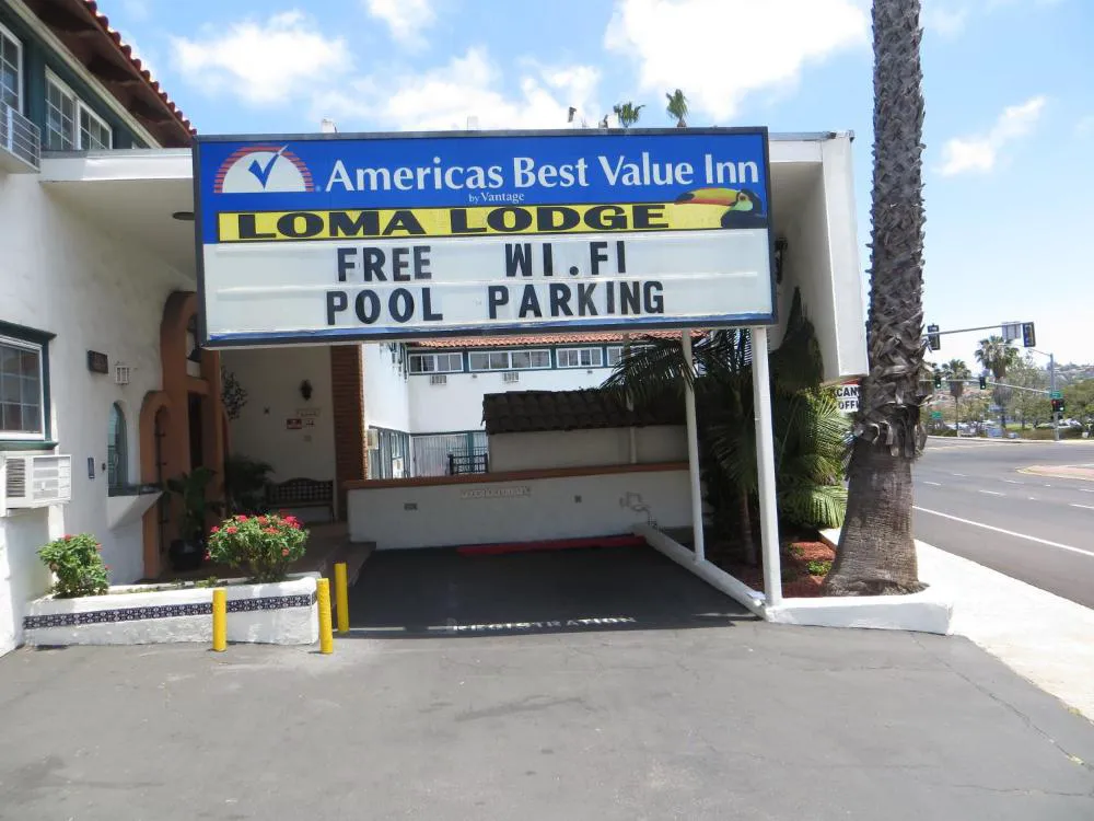 Americas Best Value Inn Loma Lodge hotel hero