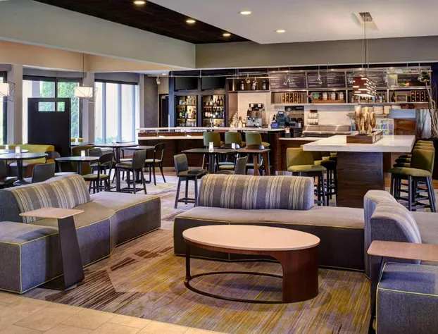 Courtyard by Marriott Detroit Dearborn hotel detail image 4