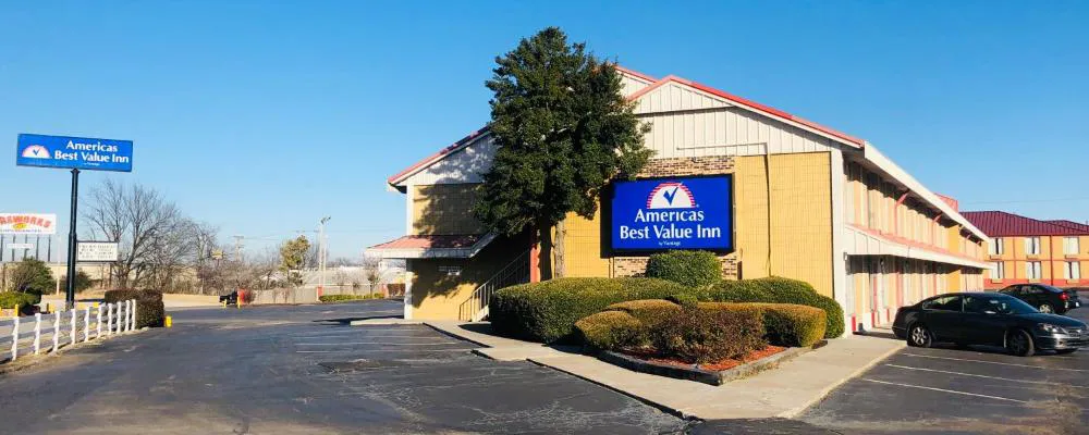 Americas Best Value Inn Tulsa at I-44 hotel hero