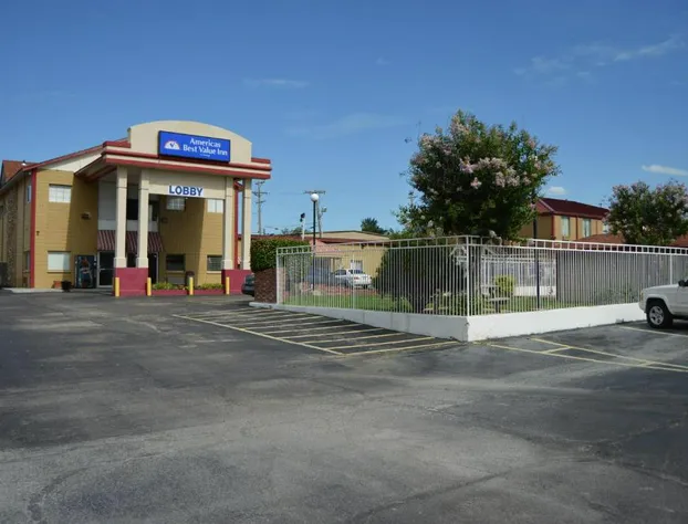 Americas Best Value Inn Tulsa at I-44 hotel detail image 4