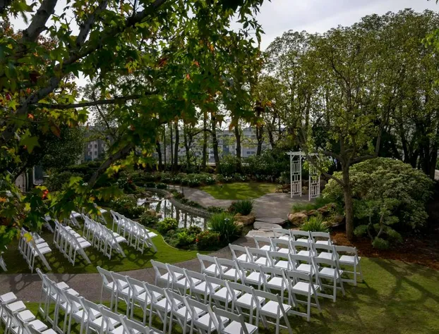 DoubleTree by Hilton Hotel Los Angeles Downtown hotel detail image 1