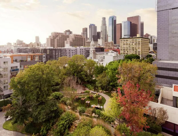 DoubleTree by Hilton Hotel Los Angeles Downtown hotel detail image 2