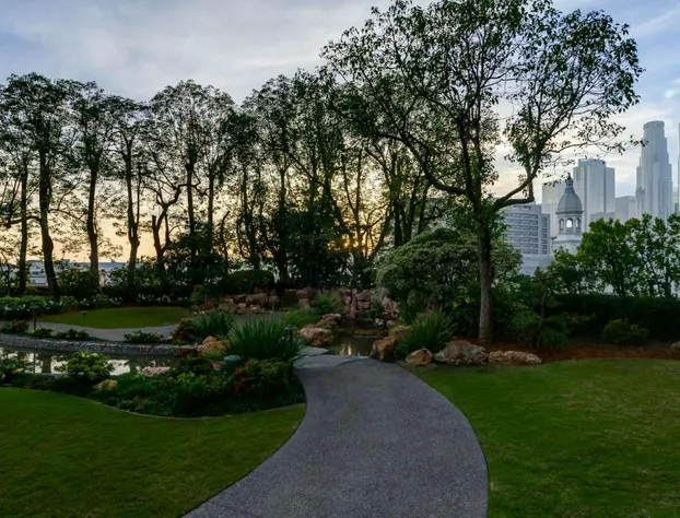 DoubleTree by Hilton Hotel Los Angeles Downtown hotel detail image 3