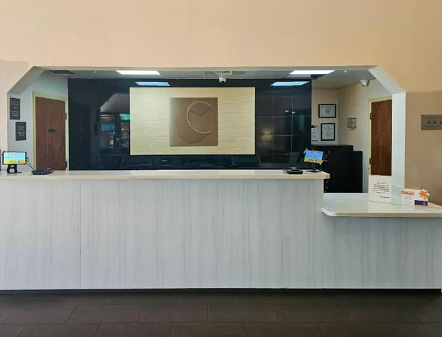 Comfort Inn & Suites Fort Lauderdale West Turnpike hotel detail image 1