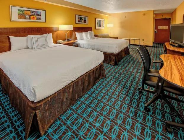 Fairfield Inn & Suites by Marriott Orlando Near Universal Orlando Resort hotel detail image 4