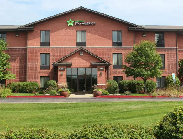 Extended Stay America Select Suites Rockford State Street hotel detail image 1