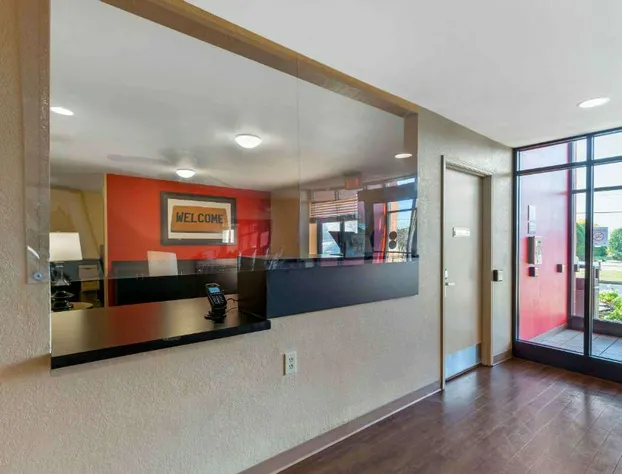 Extended Stay America Select Suites Rockford State Street hotel detail image 4