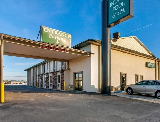 Quality Inn Hays I-70 hotel detail image 1