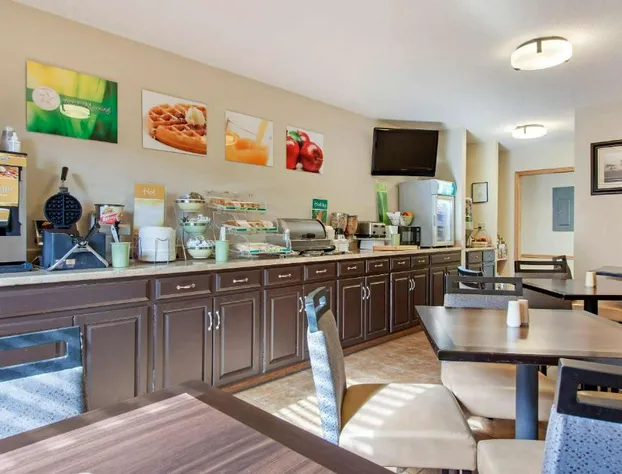 Quality Inn Hays I-70 hotel detail image 3