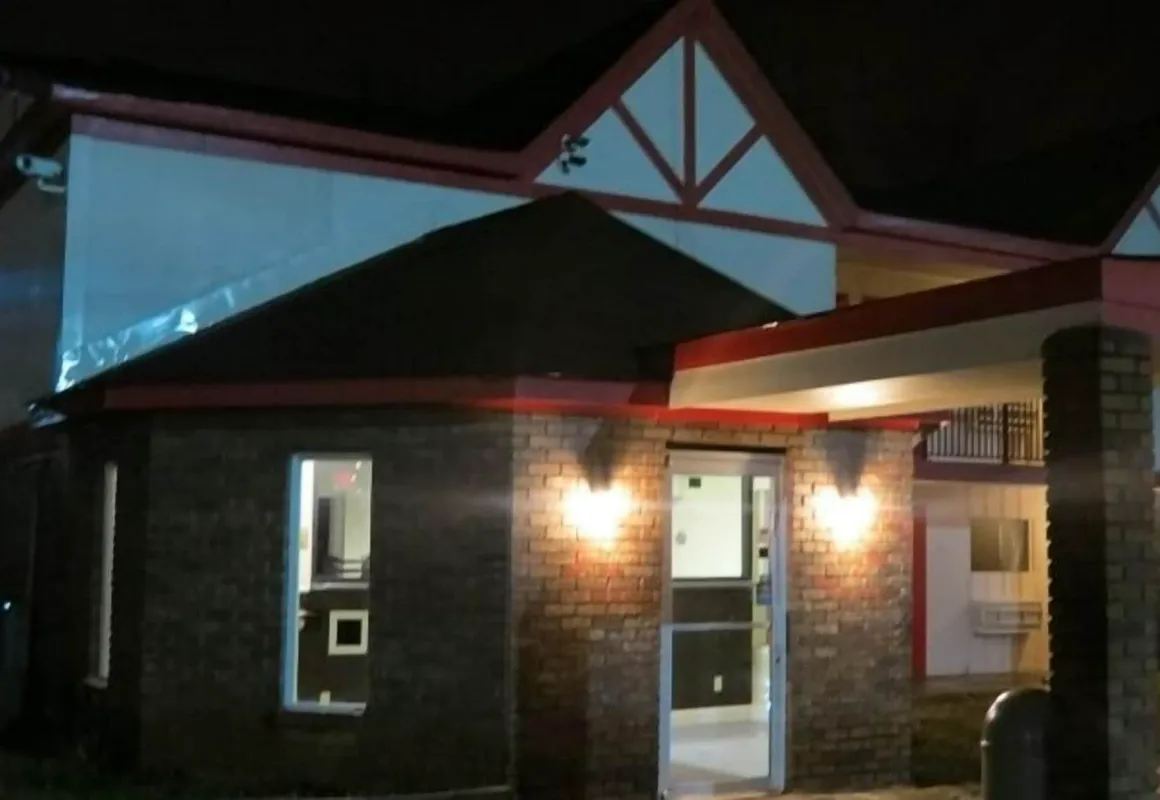 Affordable Hotel hotel hero