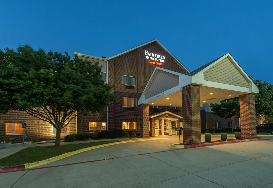 Fairfield Inn & Suites by Marriott Dallas Lewisville hotel hero
