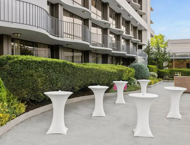 Marriott Saddle Brook hotel detail image 3