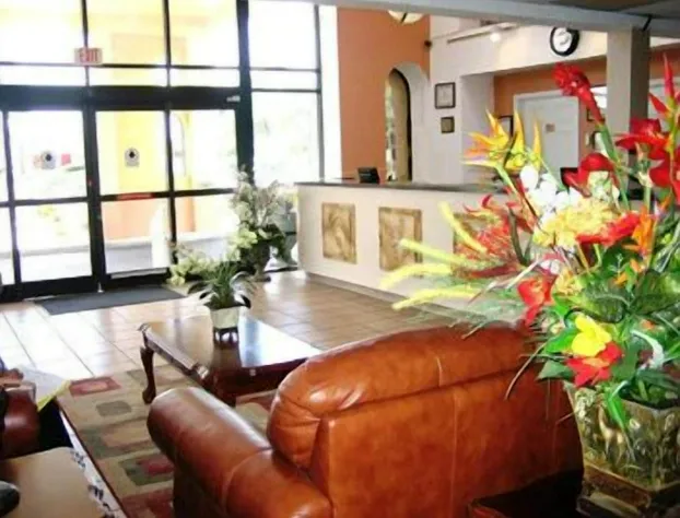 Howard Johnson by Wyndham Tropical Palms Kissimmee hotel detail image 4