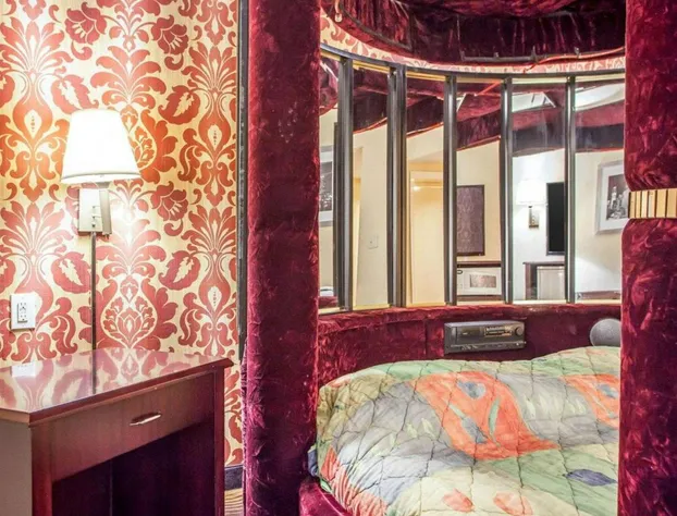 Days Inn by Wyndham Jersey City / NYC Area hotel detail image 1