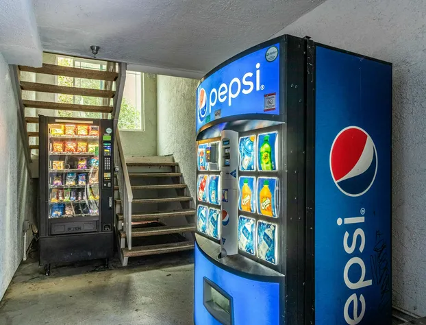 Motel 6 Fountain Valley, CA - Huntington Beach Area hotel detail image 4