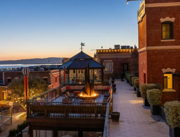 Fairmont Heritage Place, Ghirardelli Square hotel detail image 2