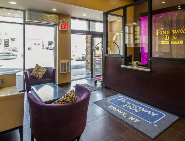 Rodeway Inn Bronx Zoo hotel detail image 3