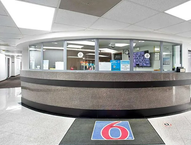 Motel 6 Dallas, TX - Fair Park hotel detail image 1