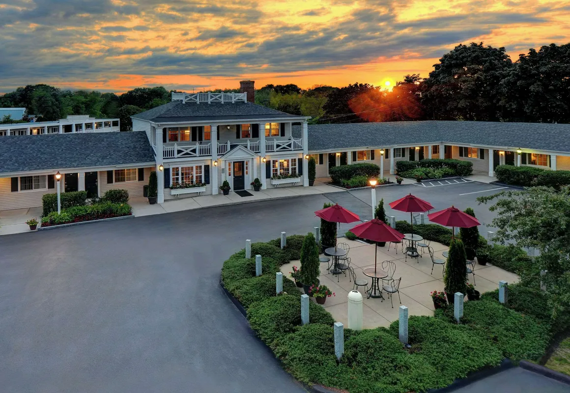 Port Inn and Suites Portsmouth, an Ascend Collection Hotel hotel hero